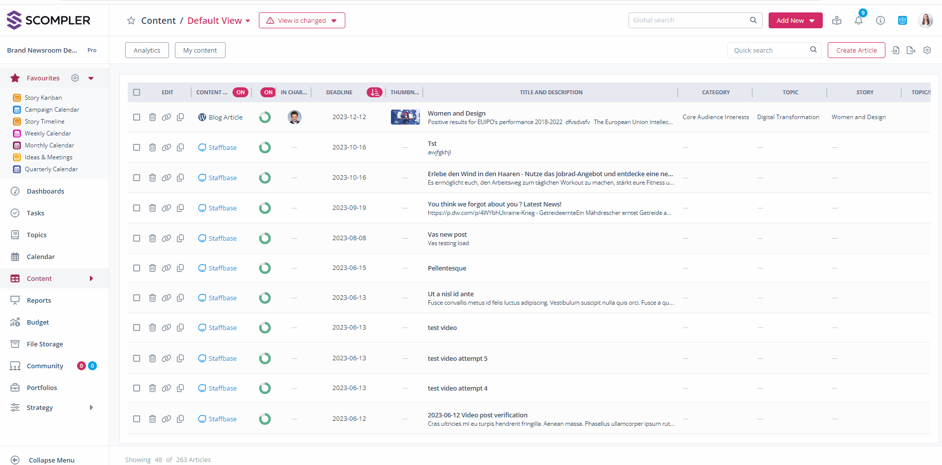 2_Adventskalender_Intercom_Strikethrough_EN(1)